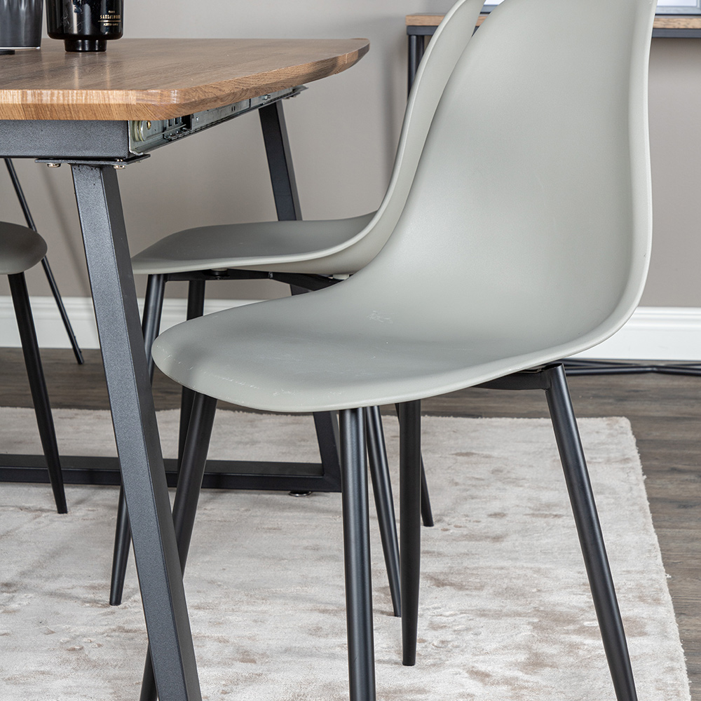 Spisegruppe Venture Home Ina med 4 Pop Stoler