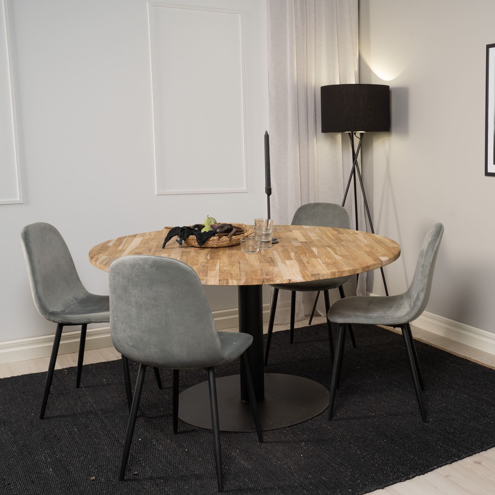 Spisegruppe Venture Home Cornelia med 4 Pobbie Stoler