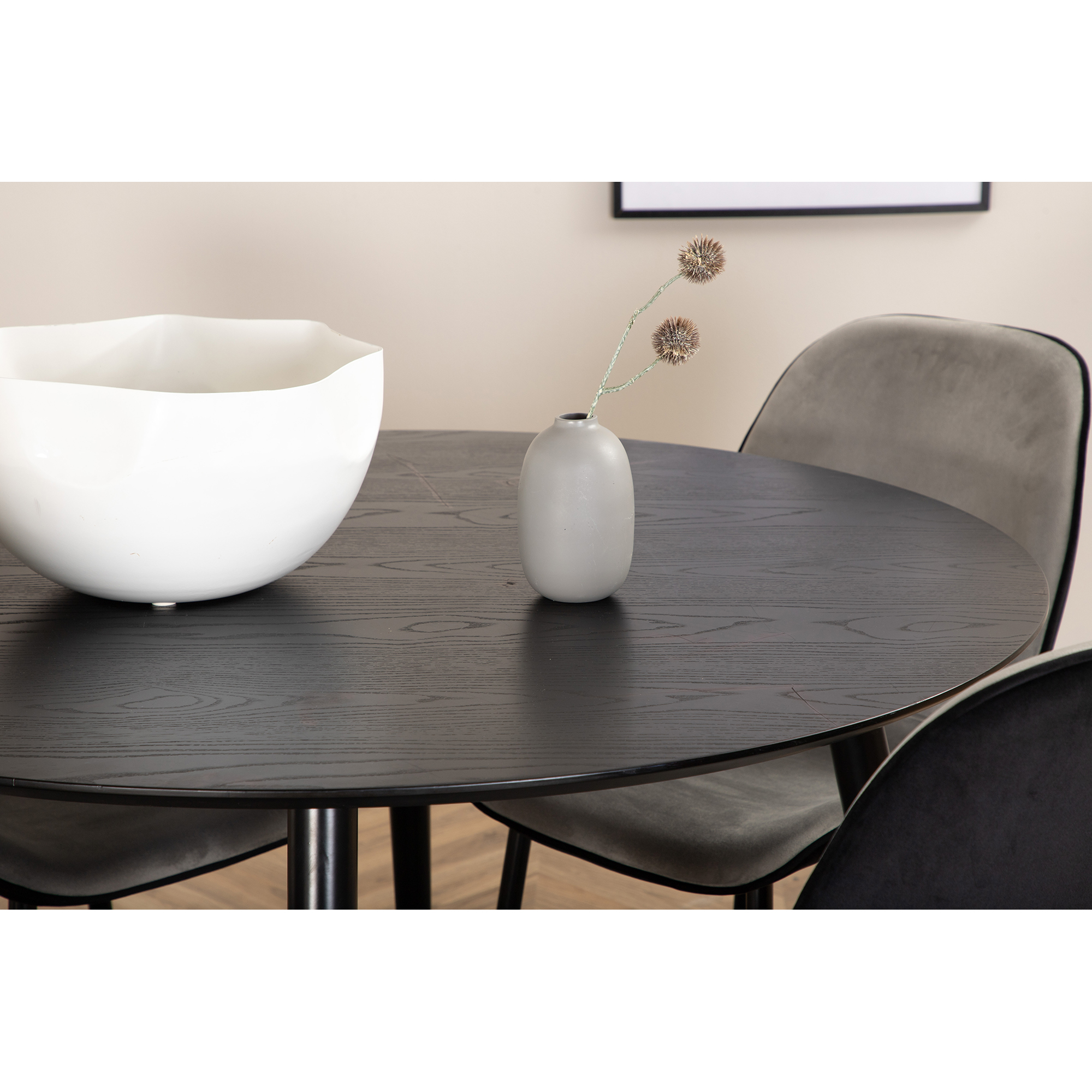Spisegruppe Venture Home Dipp Ø115 cm med 4 Emma Stoler