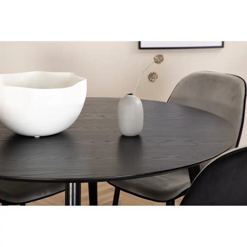 Spisegruppe Venture Home Dipp Ø115 cm med 4 Emma Stoler