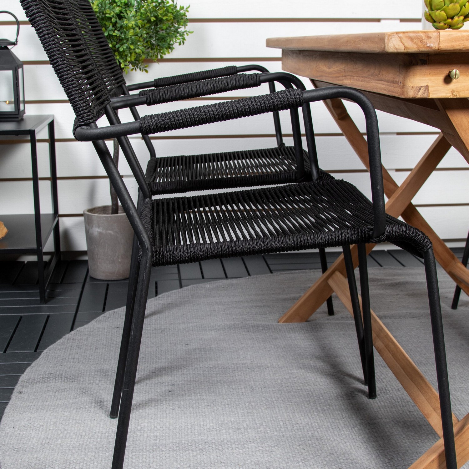 Spisegruppe Venture Home Kenya 120x70 Teak med 4 Lindos Lenestoler
