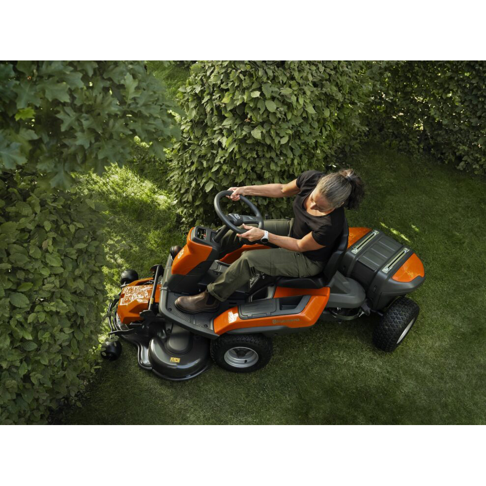 Traktorklipper Husqvarna R 200iX AWD