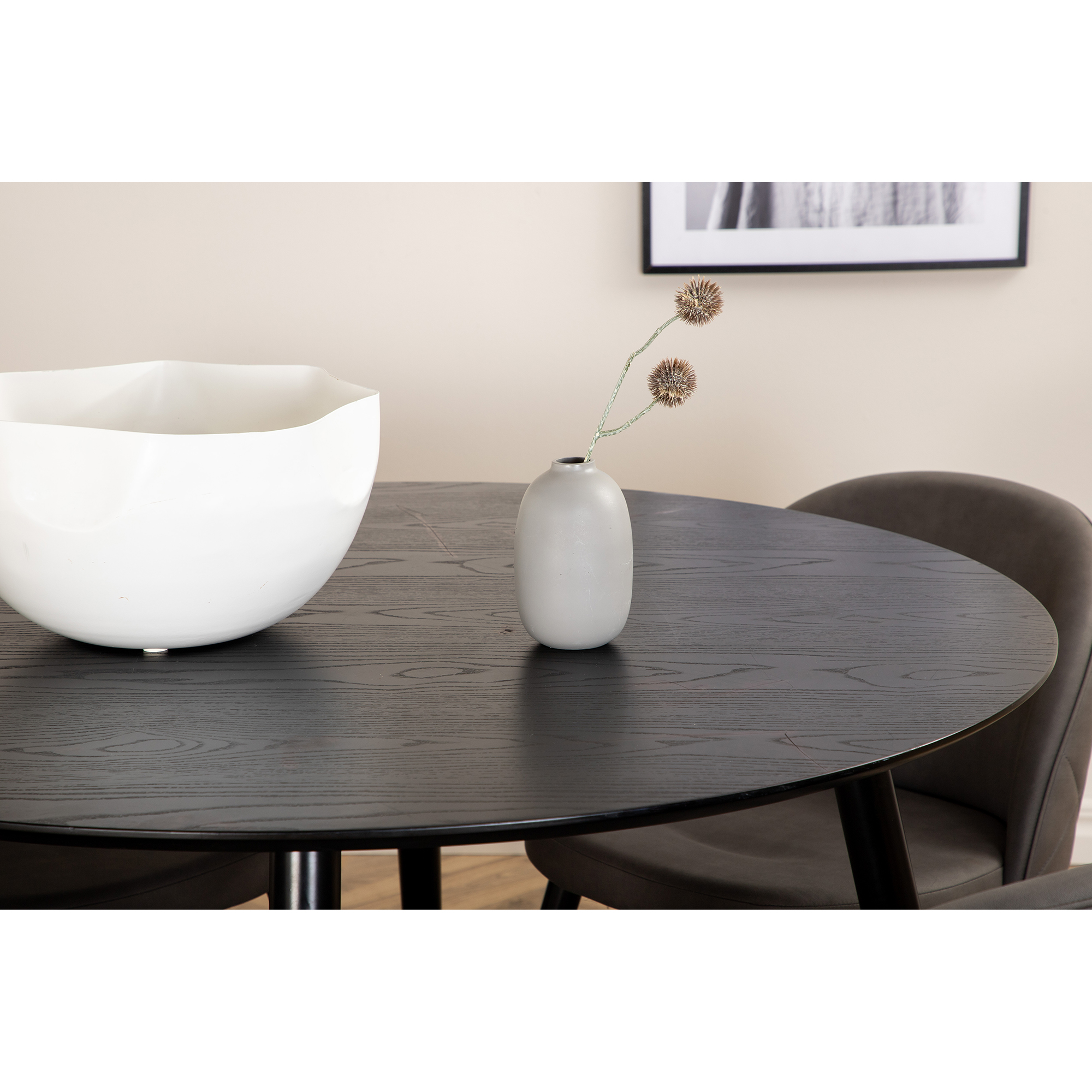 Spisegruppe Venture Home Dipp Ø115 cm med 4 Velvet  Stitches Stoler