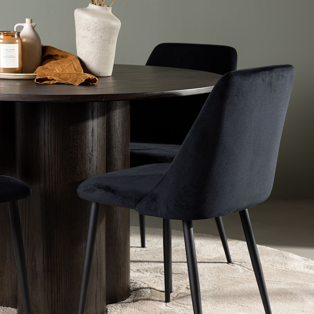 Spisegruppe Venture Home Olivia Ø110 cm med 4 stk Night Stoler