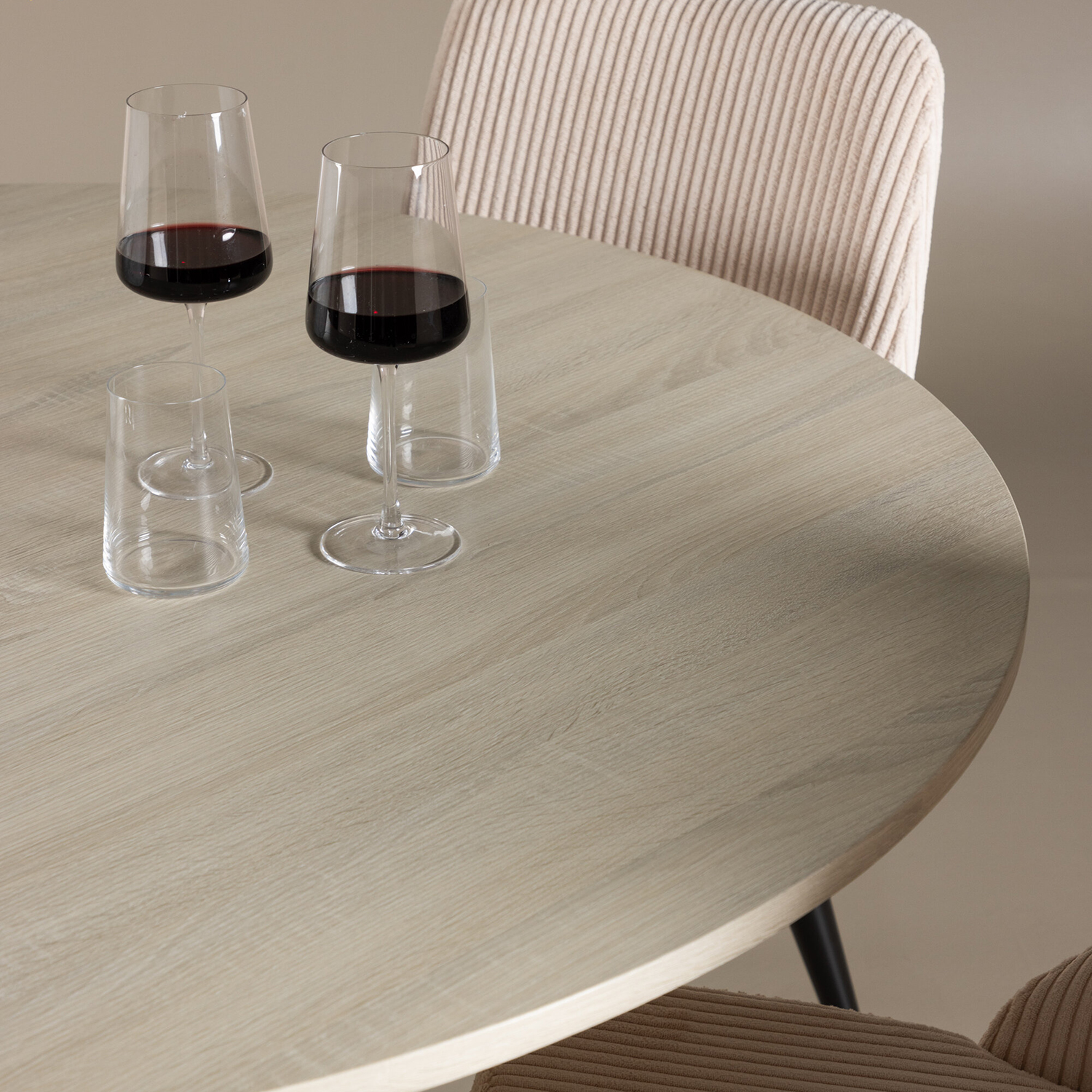 Hvitvaske/Beige