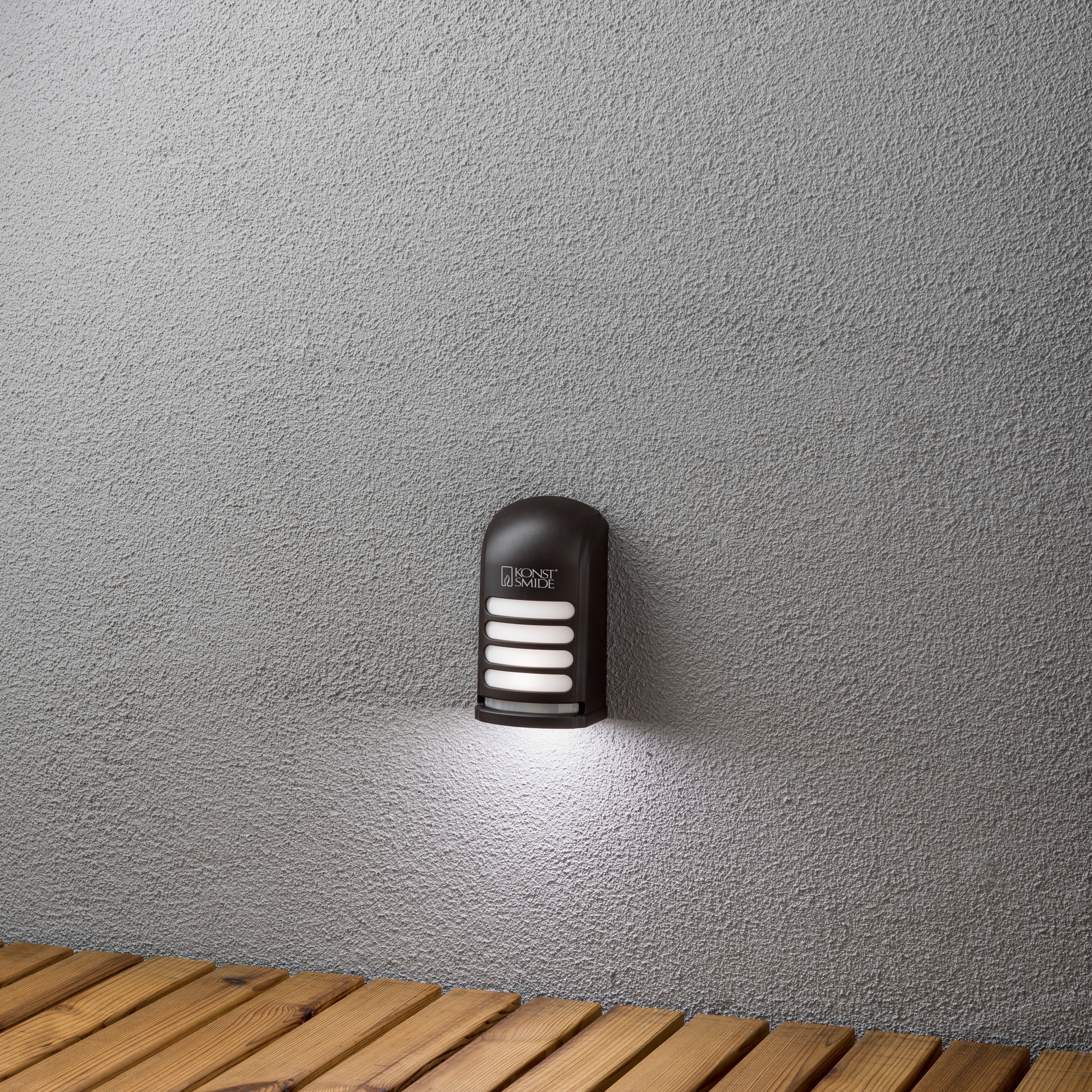 Vegglampe Gnosjö Konstsmide Prato LED Bevegelsessensor Batteri