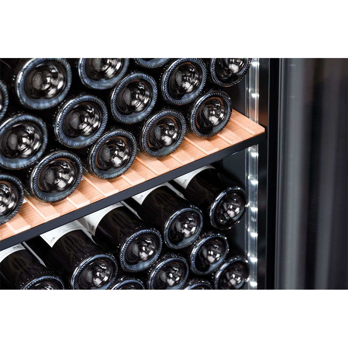 Vinlagringsskap mQuvée Velvet 125 Glass