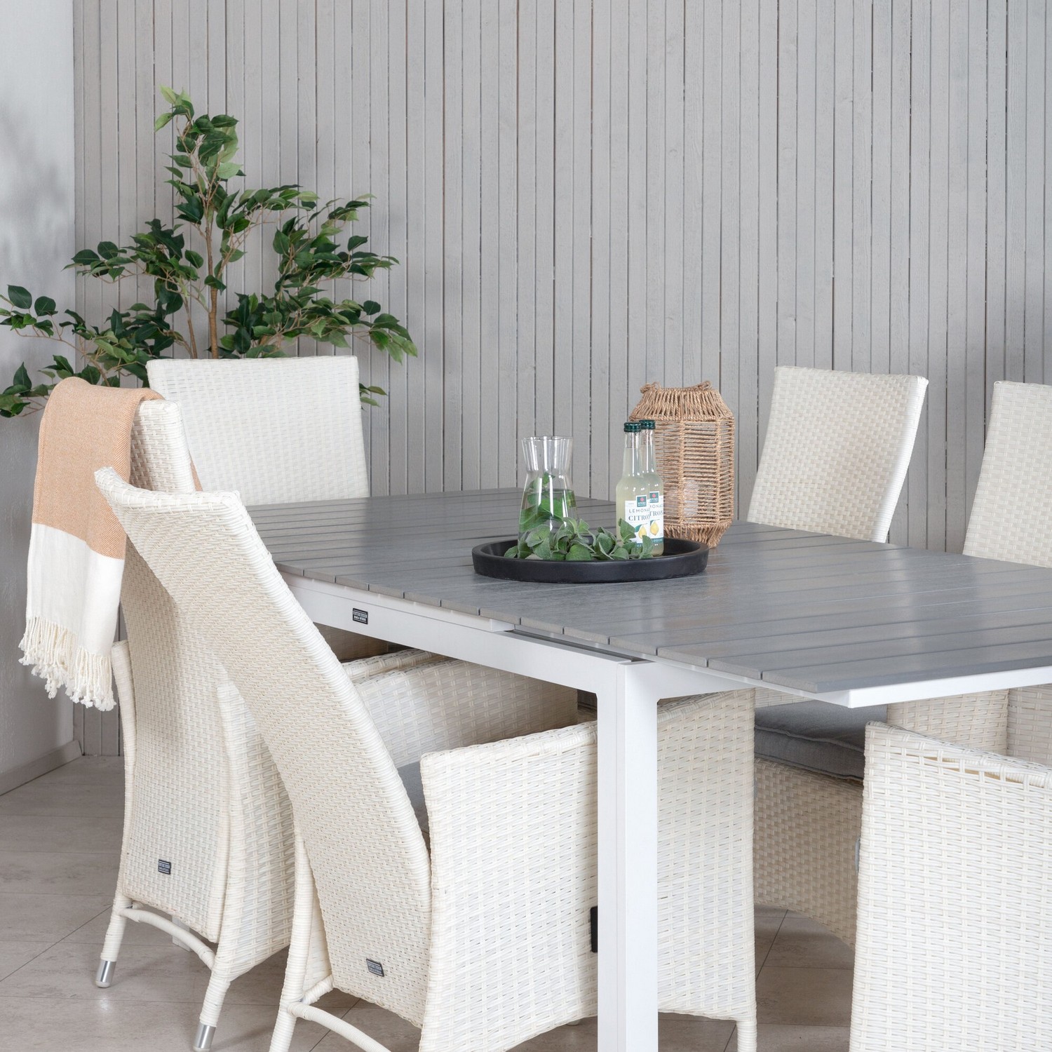 Spisegruppe Venture Home Lova 160/240 med 6 Pishi Stoler