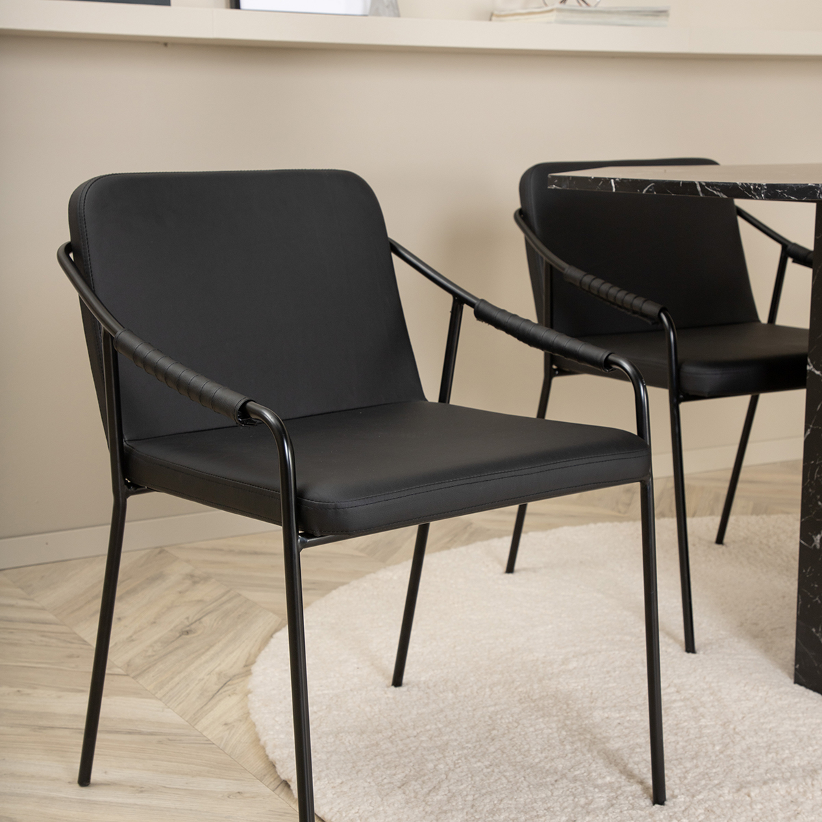 Spisegruppe Venture Home Monte Carlo Spisebord og Tjärö Spisestol