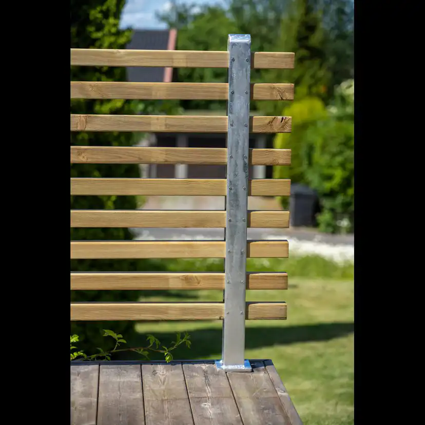 Gjerdestolpe Skotte Garden Arkad