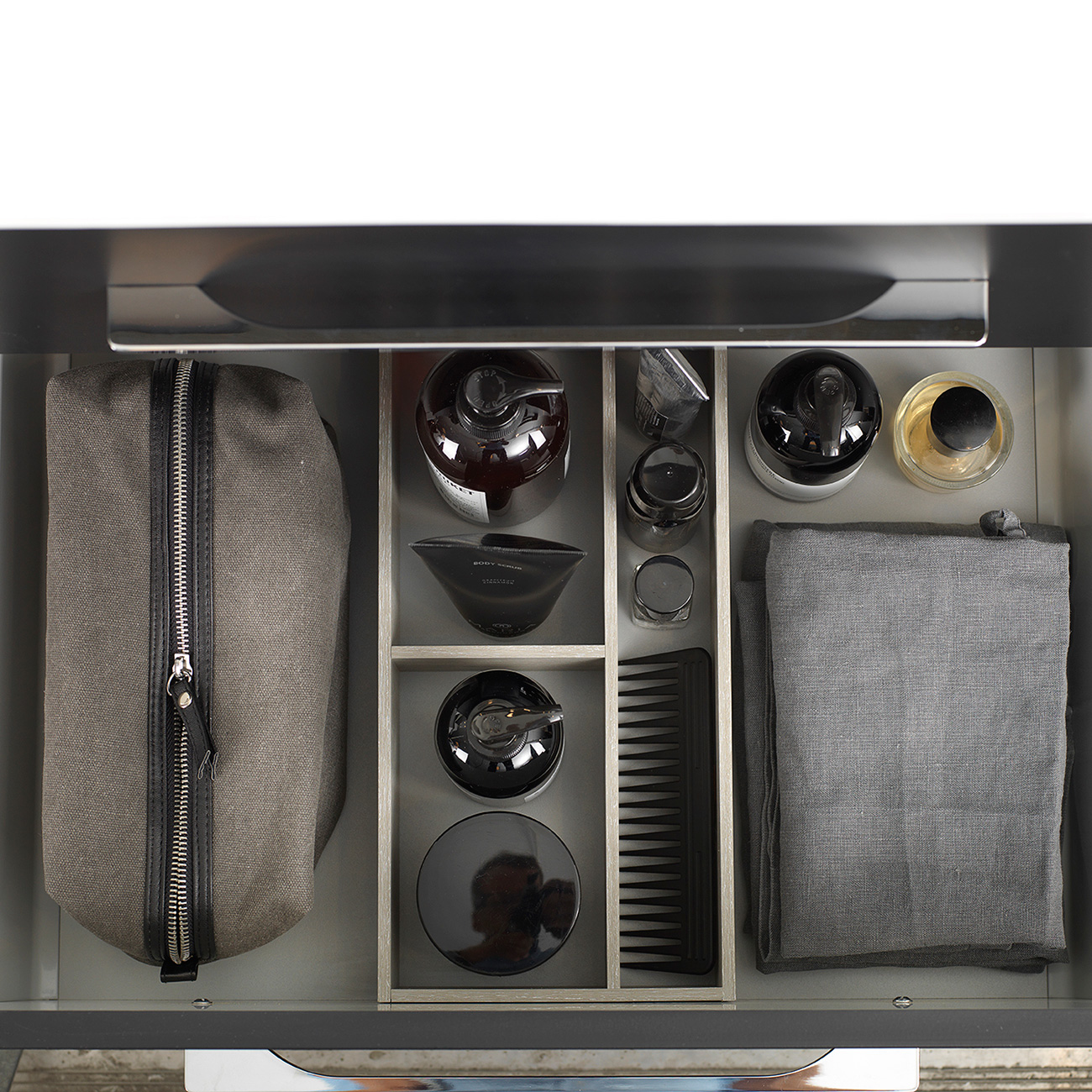 Servantskap Arredo Spirit Sort