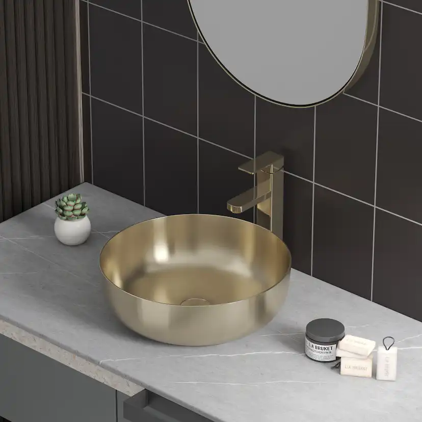 Servant Bathlife Klenod