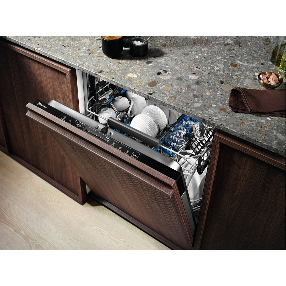 Integrert Oppvaskmaskin Electrolux EEZ67500L Helintegrert