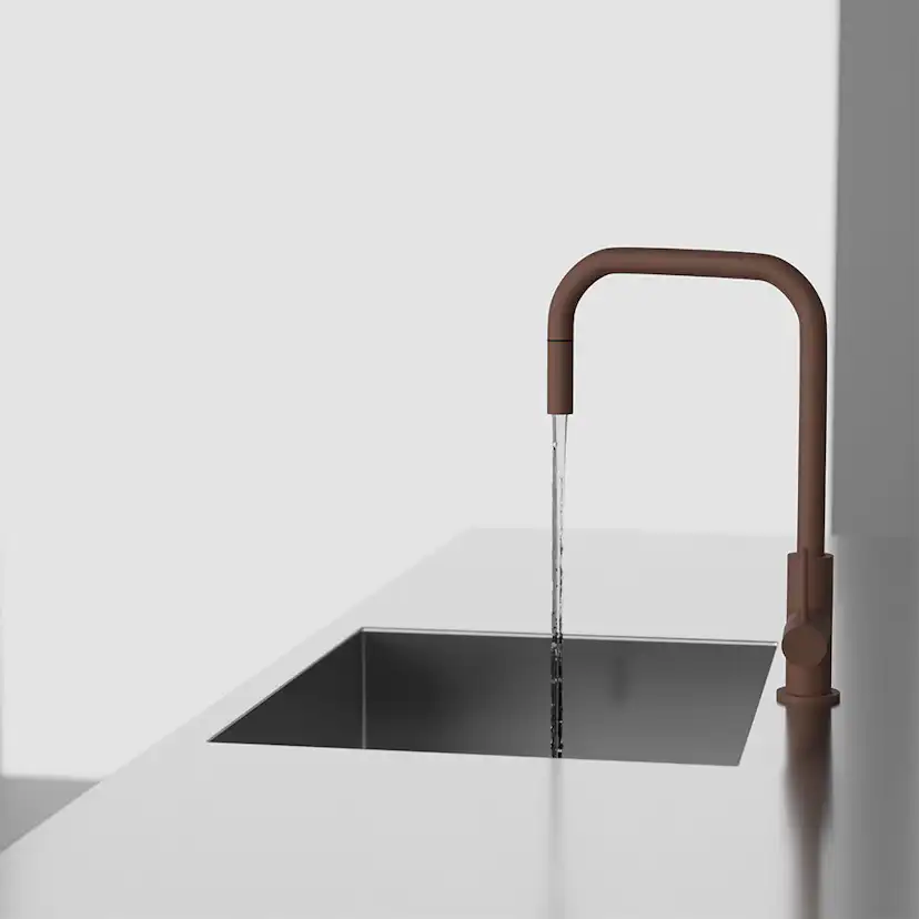 Kjøkkenbatteri Scandtap Steel Accent Square med Uttrekkbar Tut