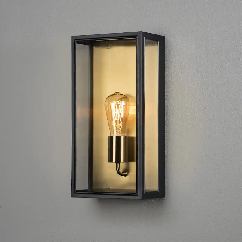 Vegglampe Gnosjö Konstsmide Carpi Stor