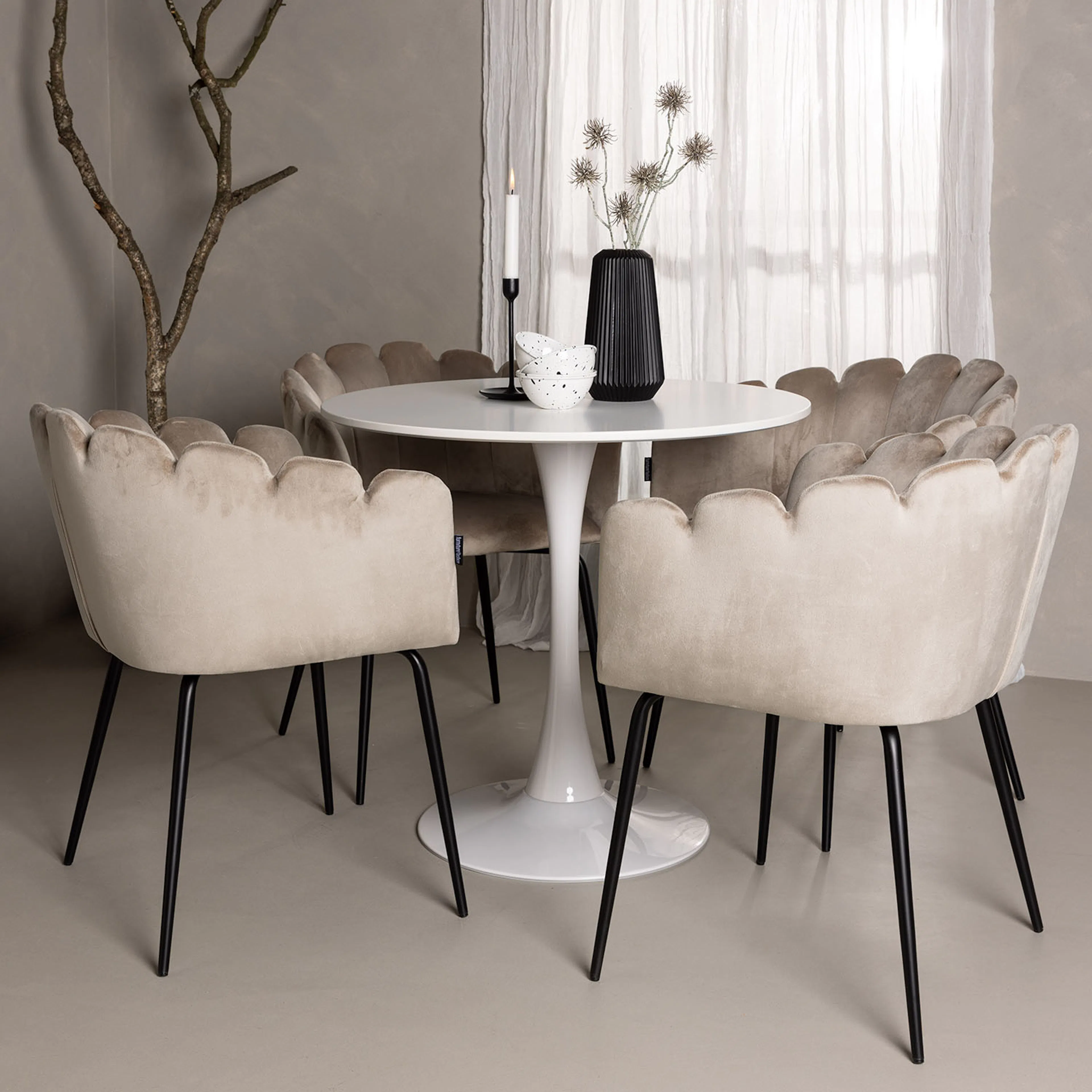 Spisegruppe Venture Home Hamden Ø80 cm med 4 Limhamn Stoler