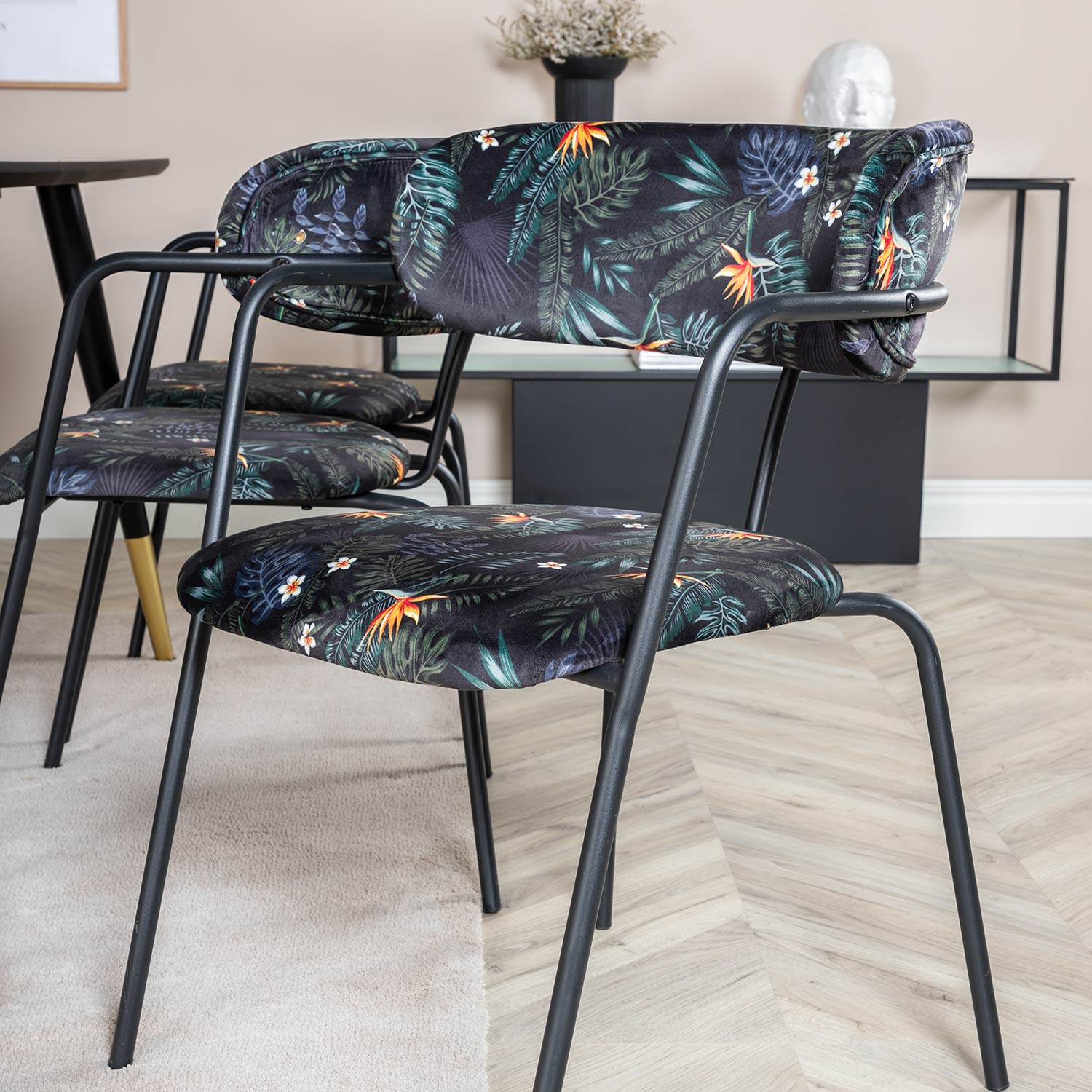 Spisegruppe Venture Home Disa med 6 Aris Stoler Polyester