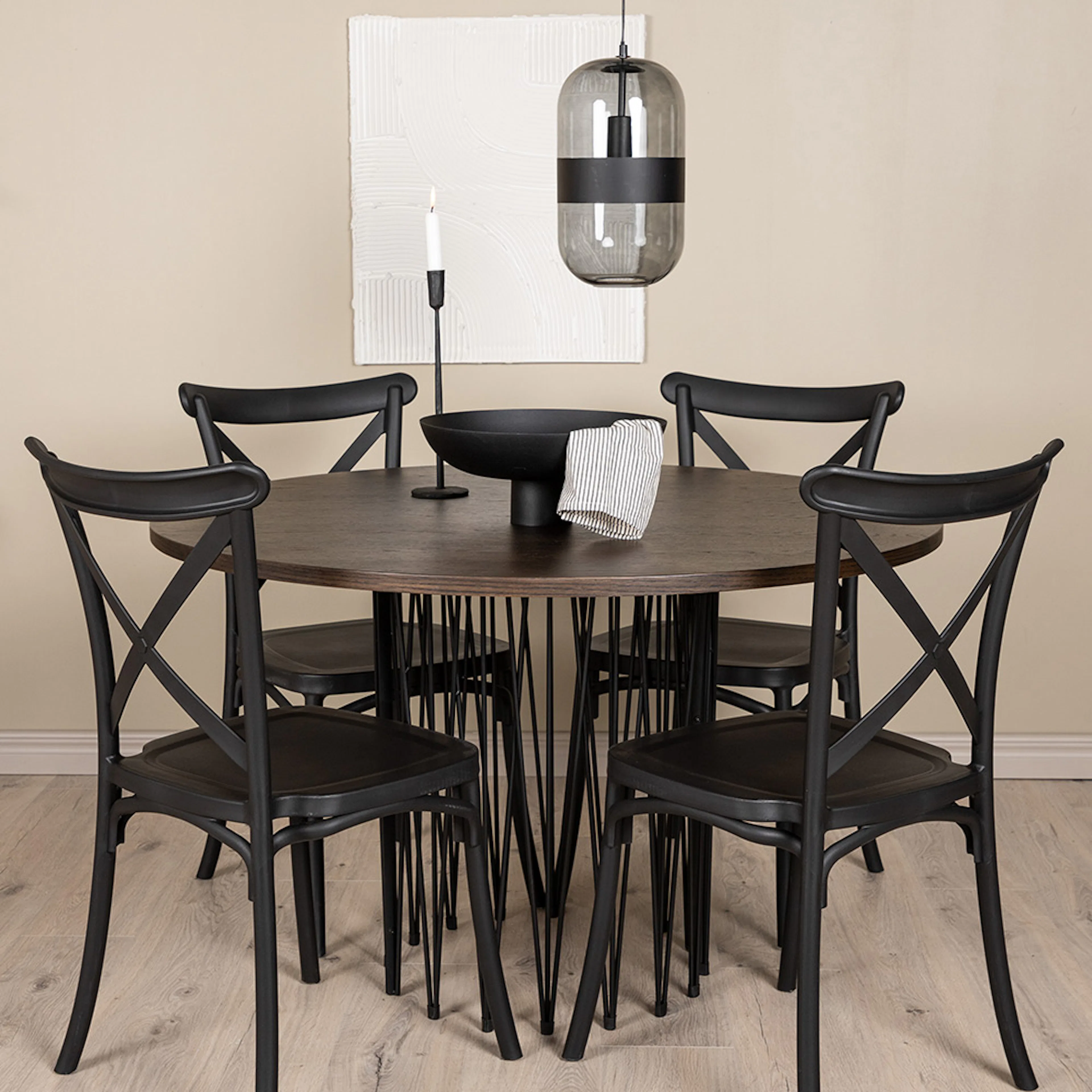 Spisegruppe furniture/fashion Stone Rund med 4 Crosett Stoler