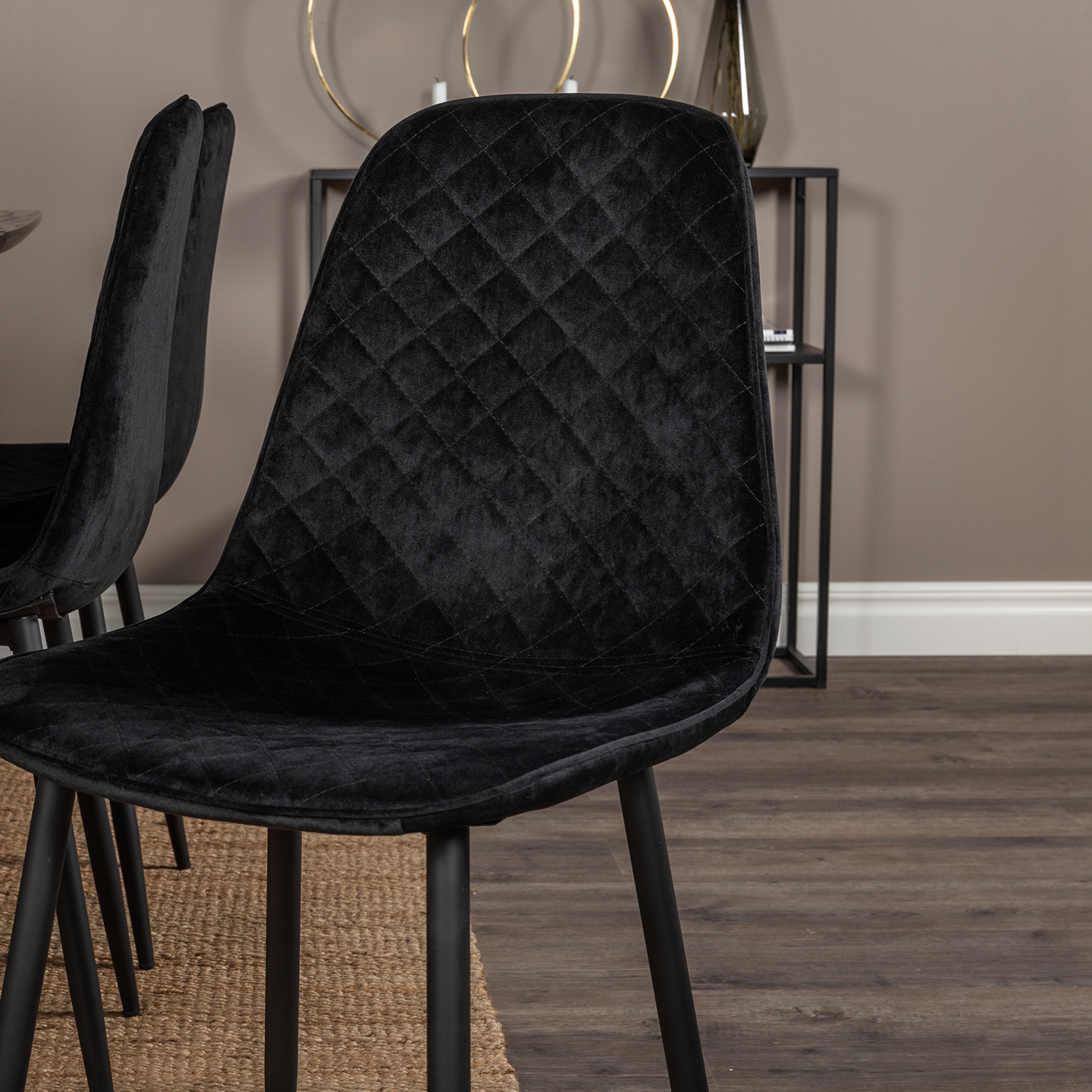 Spisegruppe Venture Home Gold med 6 Polar Stoler