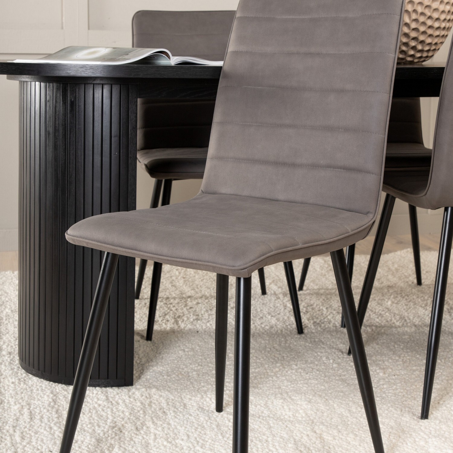 Spisegruppe Venture Home Bianca med 4 Walerina Stoler