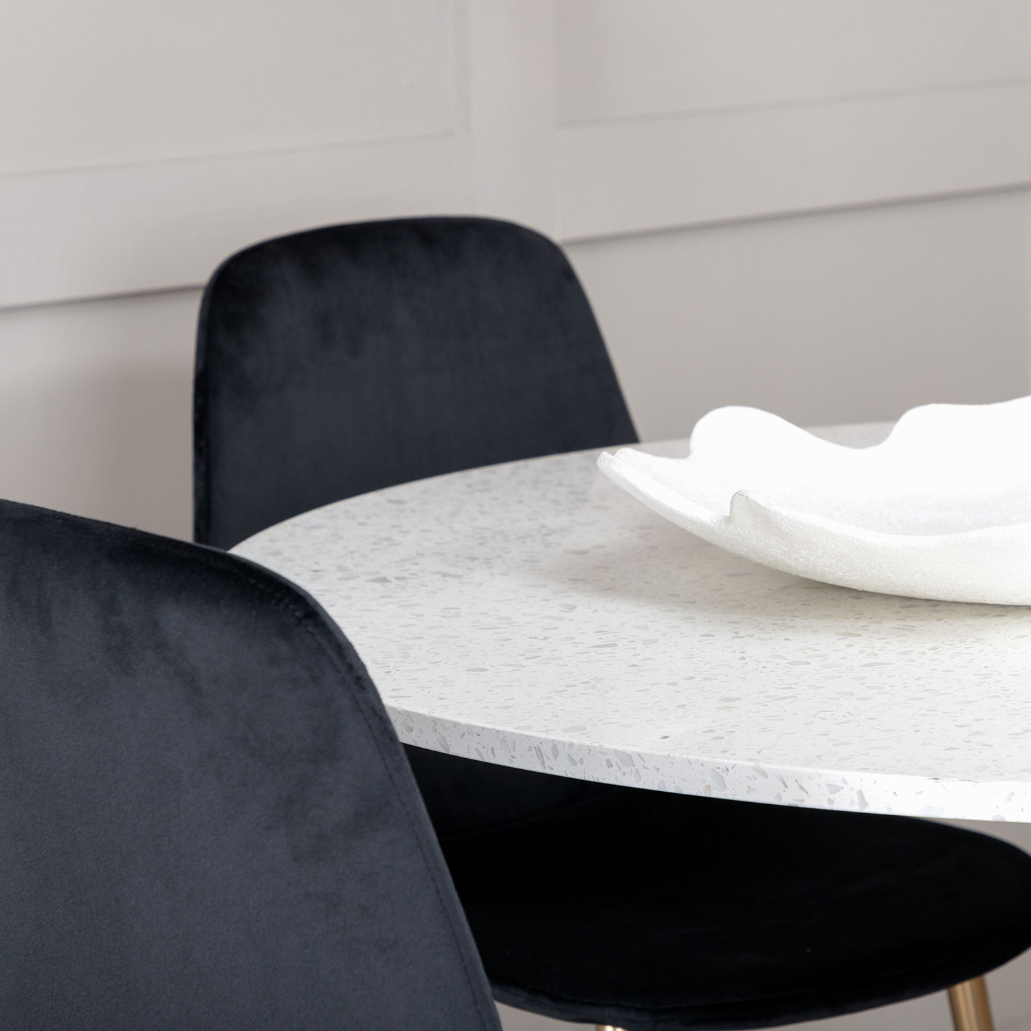 Spisegruppe Venture Home Razzia med 4 Polar Stoler