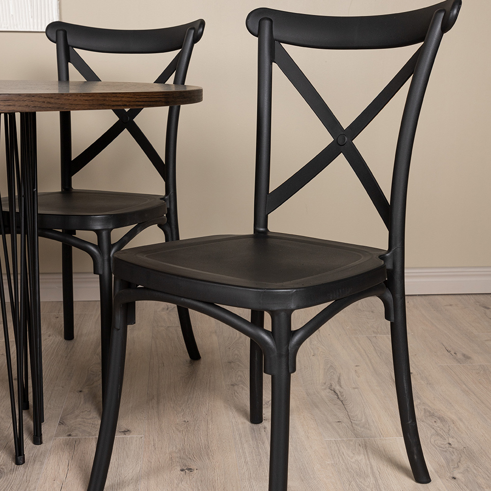 Spisegruppe furniture/fashion Stone Rund med 4 Crosett Stoler