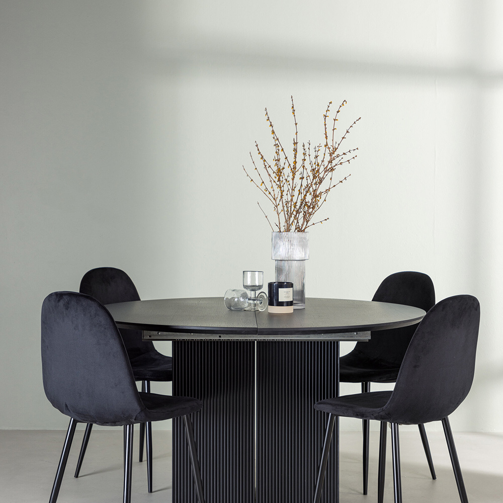 Spisegruppe Venture Home Matilda med 4 Polar Fløyel Stoler