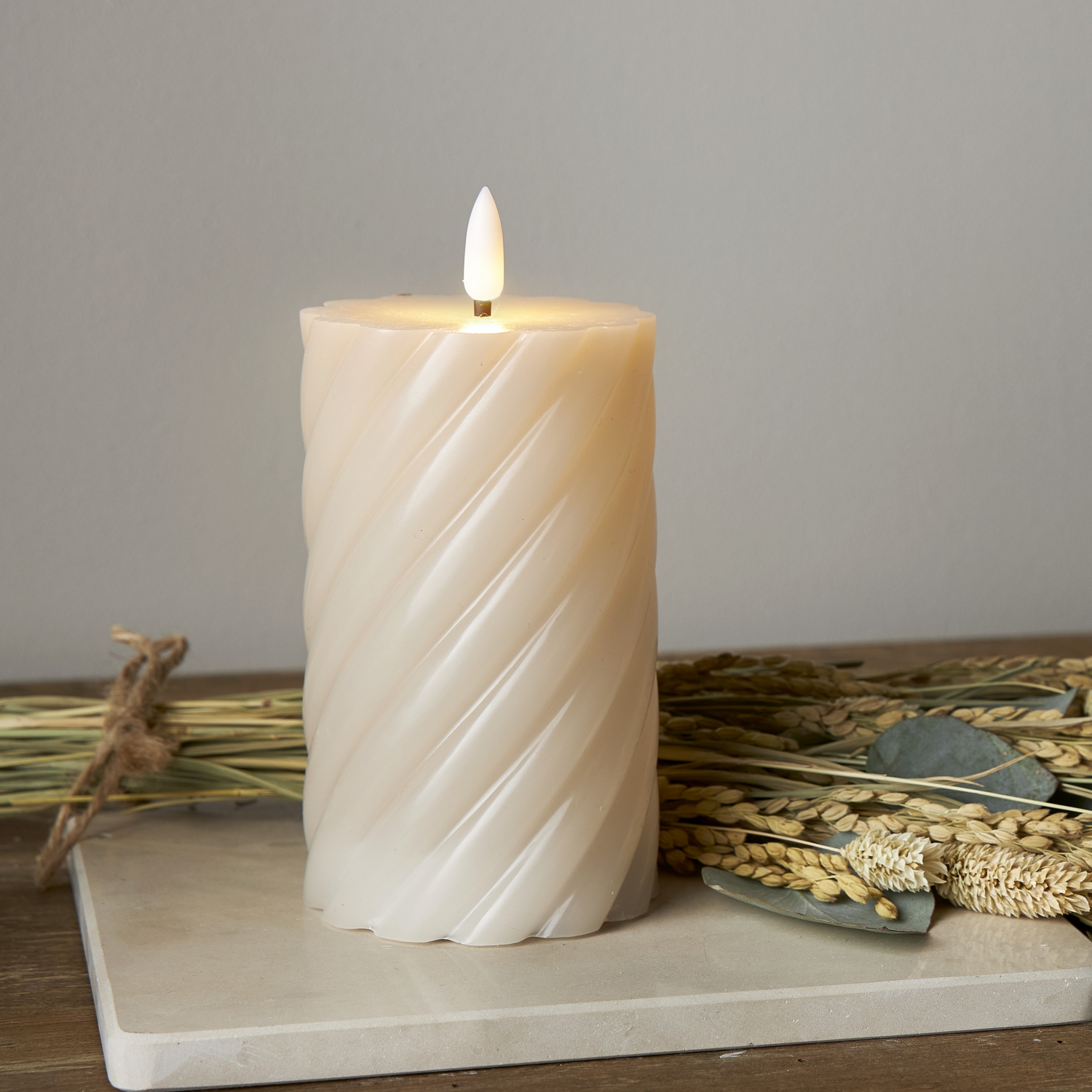 Kubbelys Star Trading Flamme Swirl LED