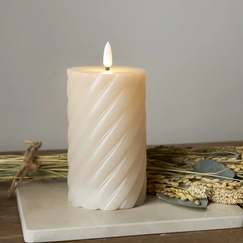 Kubbelys Star Trading Flamme Swirl LED