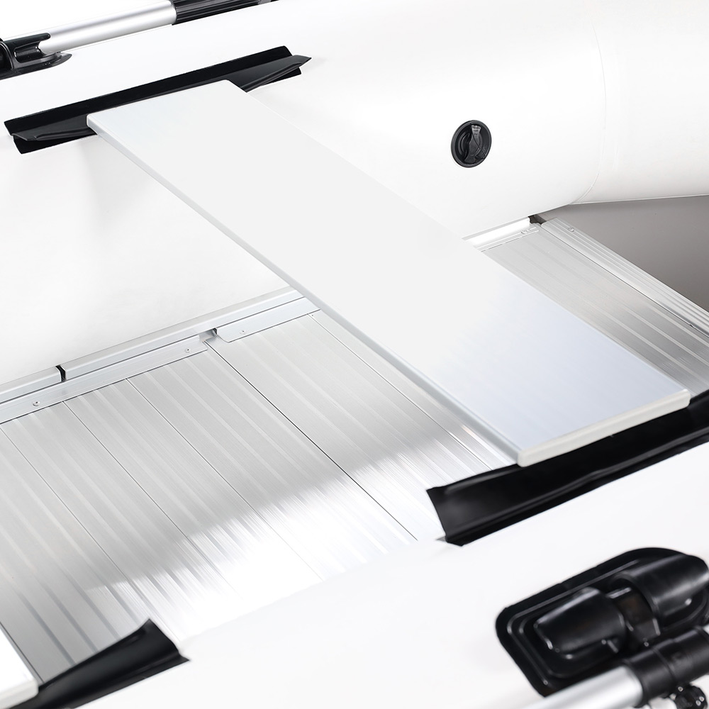 Gummibåt 330cm (0,9 mm PVC), vit Farge Hvit