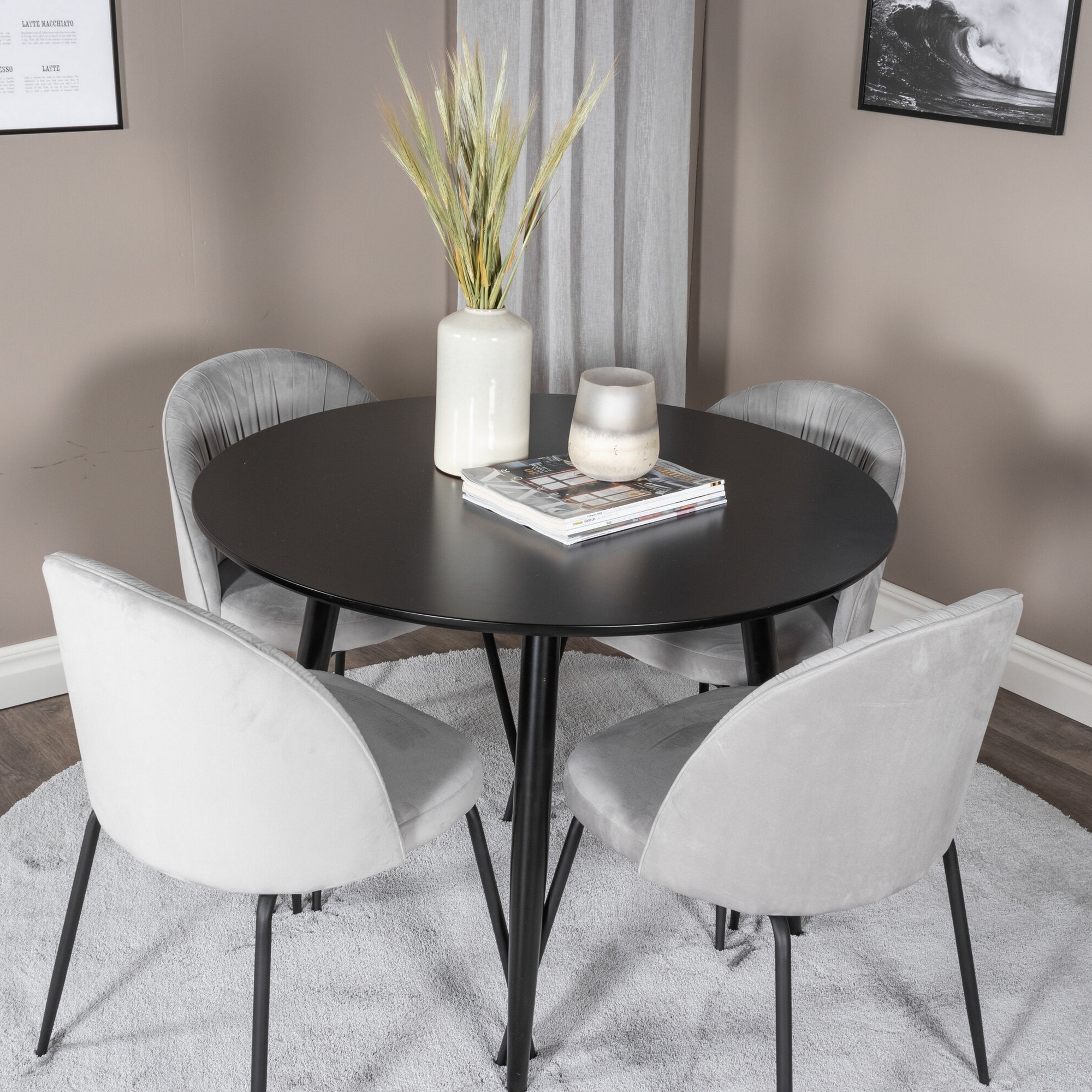 Spisegruppe Venture Home Plaza med 4stk Wrinkles Stoler