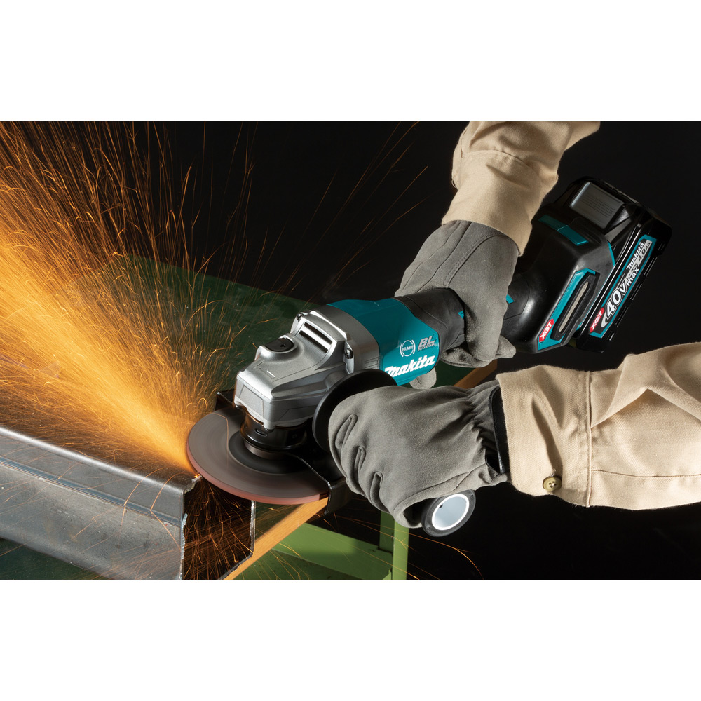 Vinkelsliper Makita GA013GZ 40V XGT Ø125 mm uten Batteri og Lader