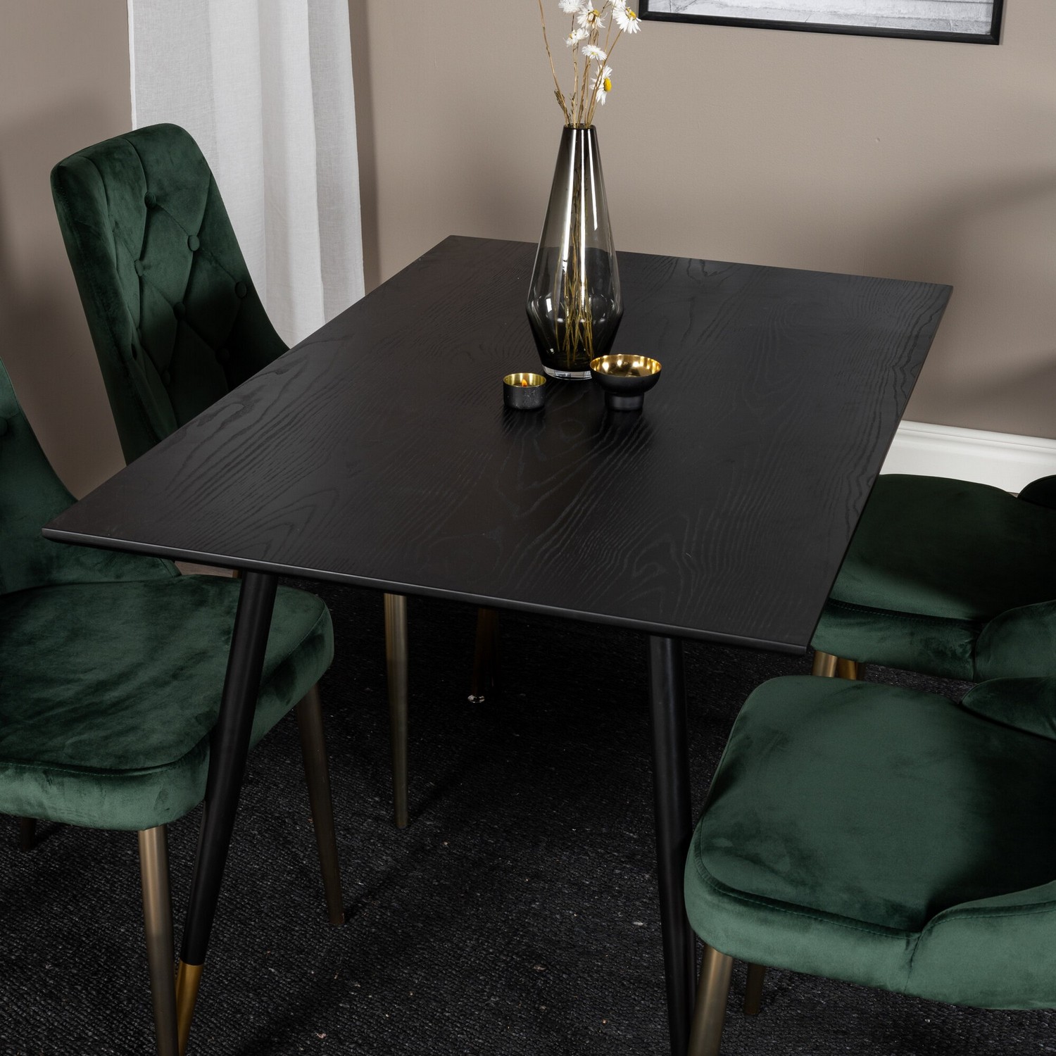 Spisegruppe Venture Home Dipp med 4 Velvet Deluxe Stoler