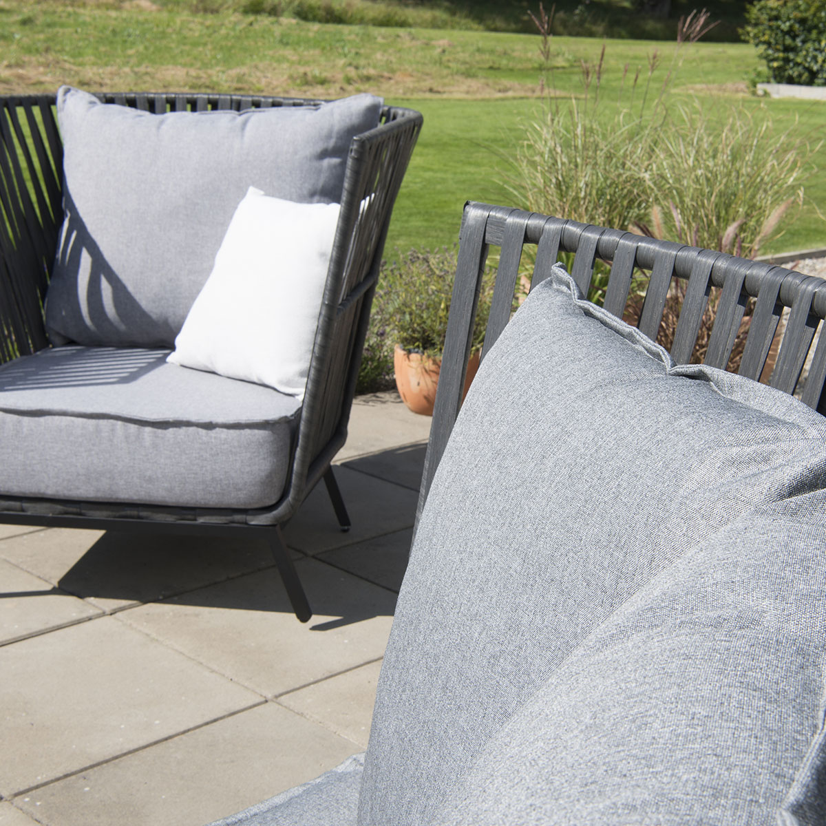 Putesett Hillerstorp Jet Set Lenestol
