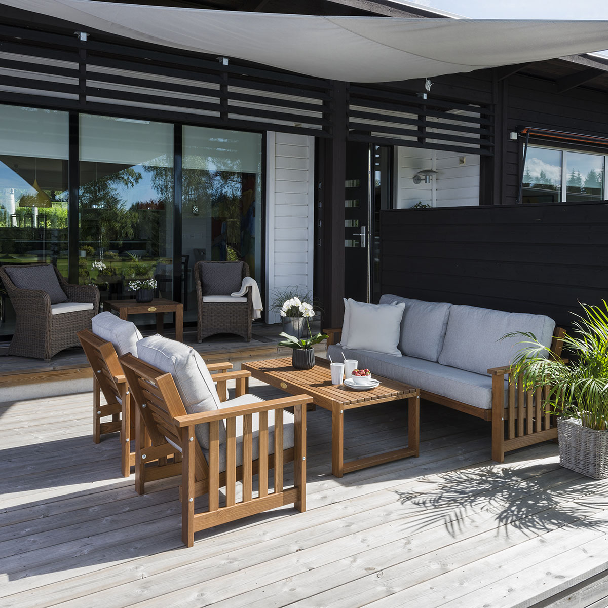 Hagebord Hillerstorp Gotland 60x120 Utendørs