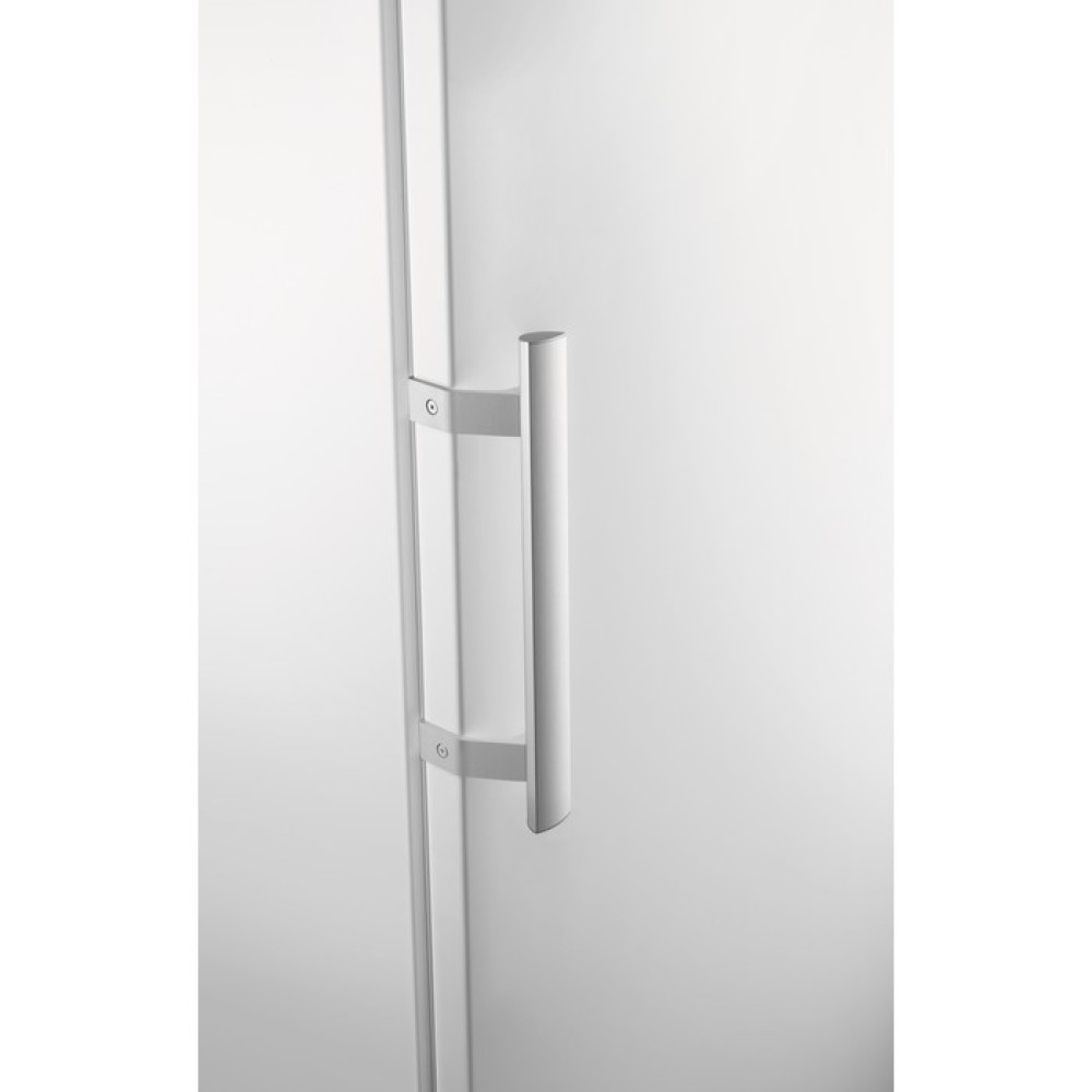 Kjøleskap Electrolux LRC4DE35WR DynamicAir 175 cm