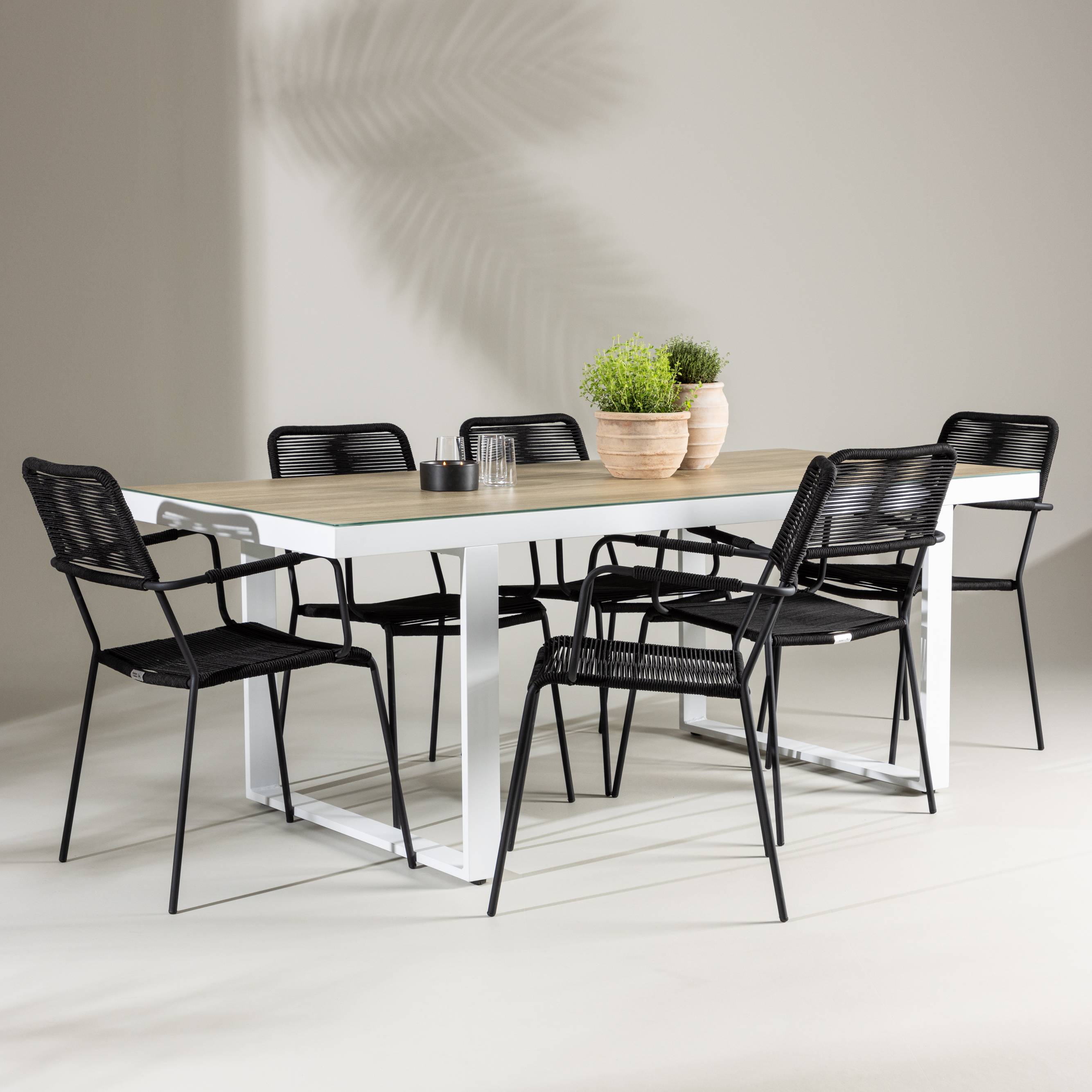 Hagegruppe Venture Home Merlo med 6 Lindos Lenestoler