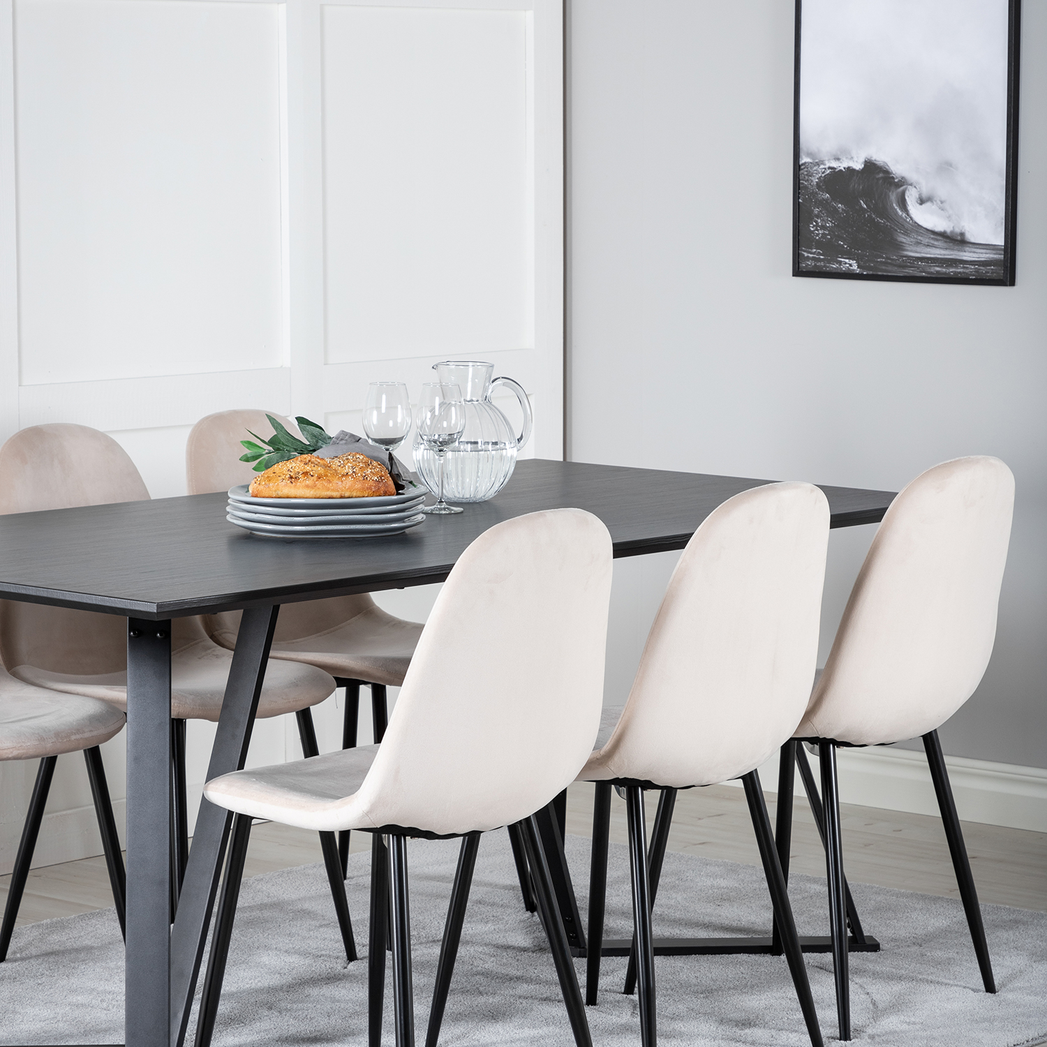Spisegruppe Venture Home Madde med 6 Pobbie Stoler Fløyel