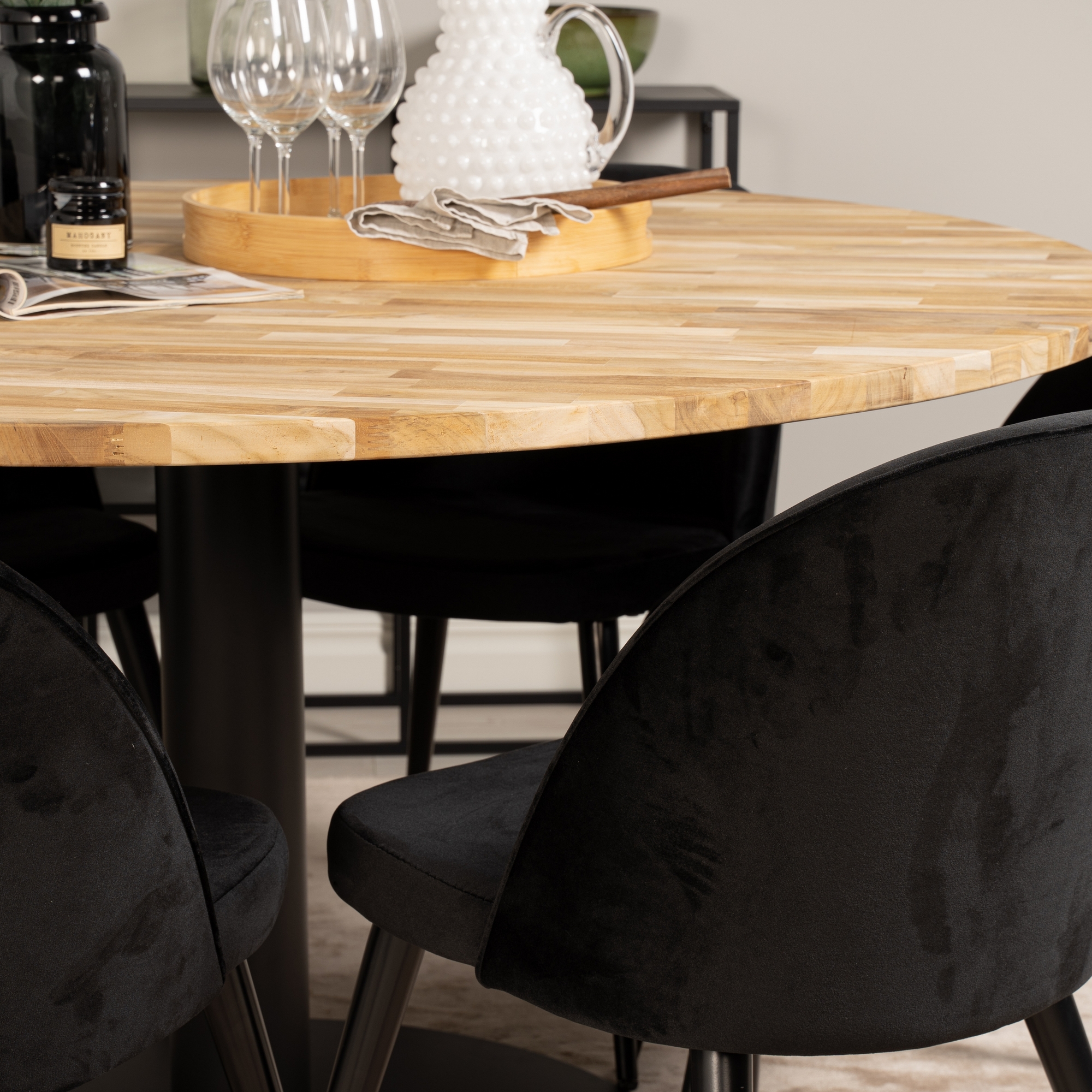 Spisegruppe Venture Home Cornelia med 6 Valentina Stoler