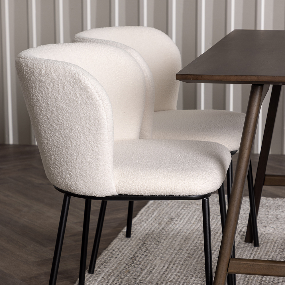 Spisegruppe Venture Home Kaseidon med 4 stk Edina Stoler