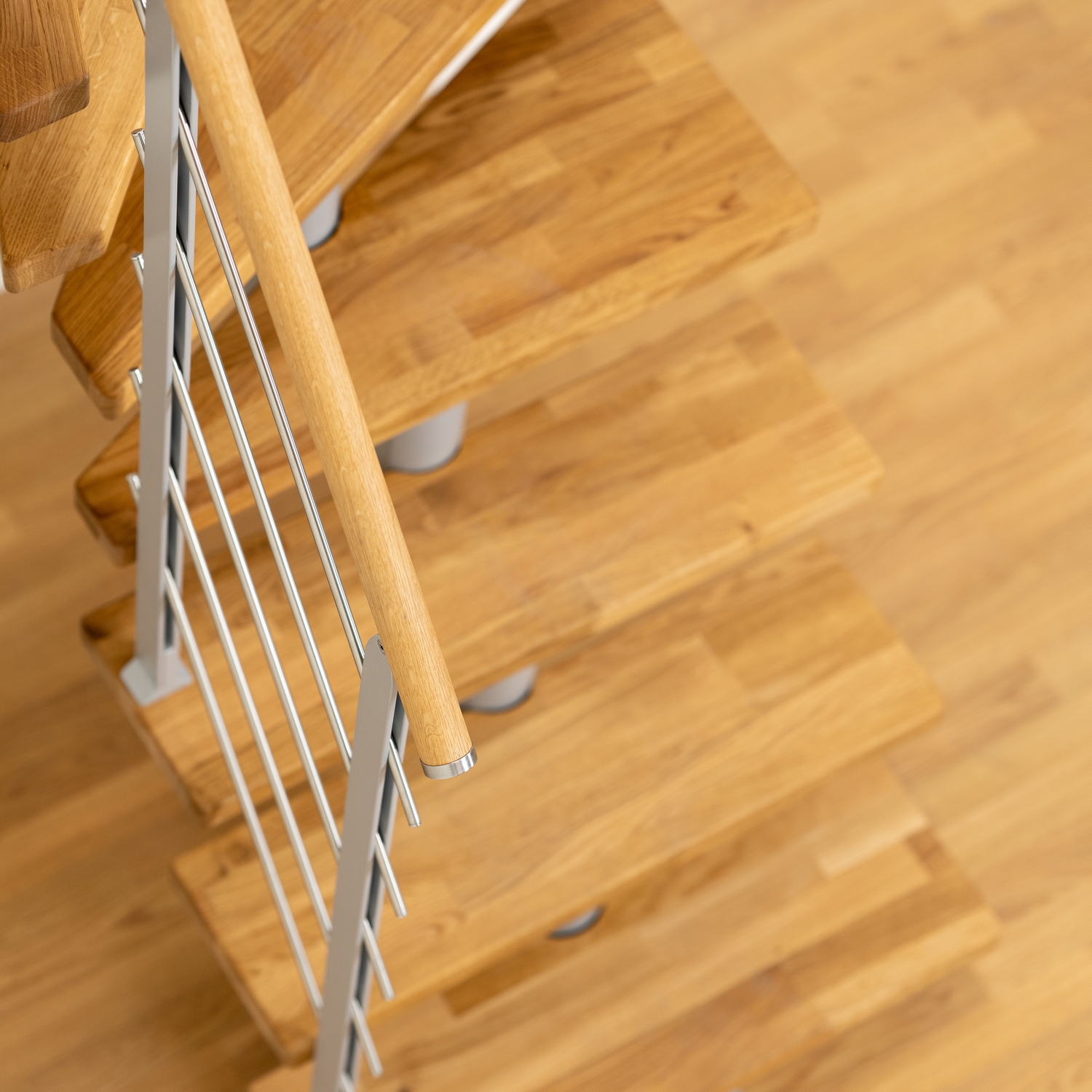 Plassbesparende Trapp Dolle Frankfurt Eik Oljet 1/4-Sving Design