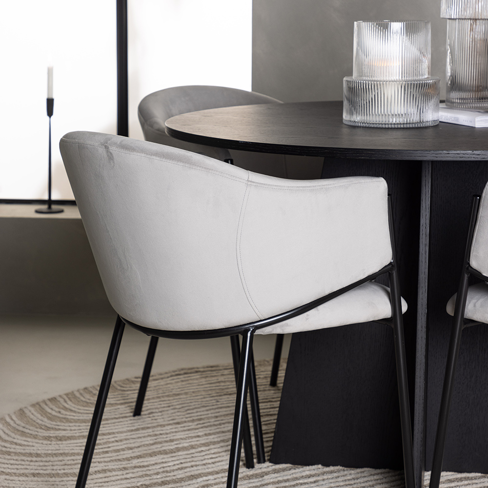 Spisegruppe Venture Home Bootcut Ø110 cm med 4 stk Evelina Stoler