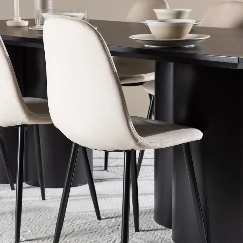 Spisegruppe Venture Home Olivia 210 med 6 stk Polar Stoler Fløyel