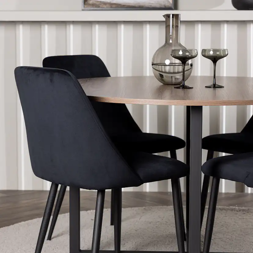 Spisegruppe Venture Home Durango Ø120 cm med 4 stk Night Stoler