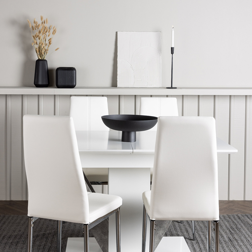 Spisegruppe Venture Home Disa med 4 Pastill Stoler