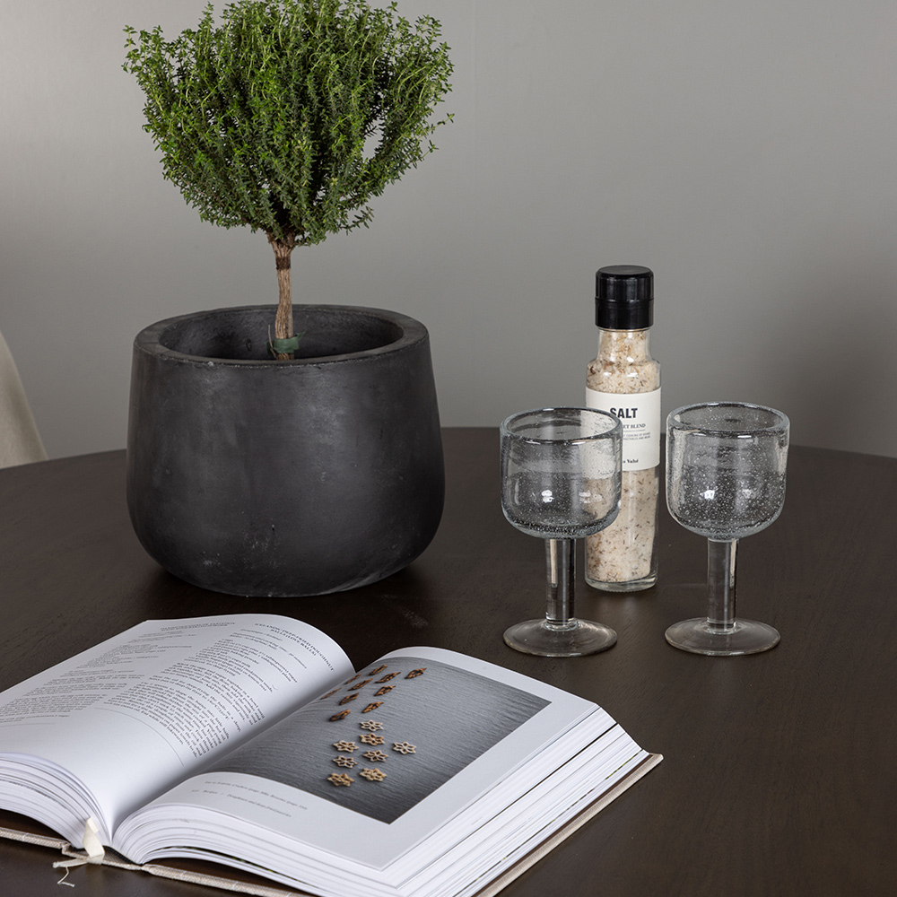 Spisegruppe Venture Home Kaseidon Ø100 cm med 4 stk Rosie Stoler