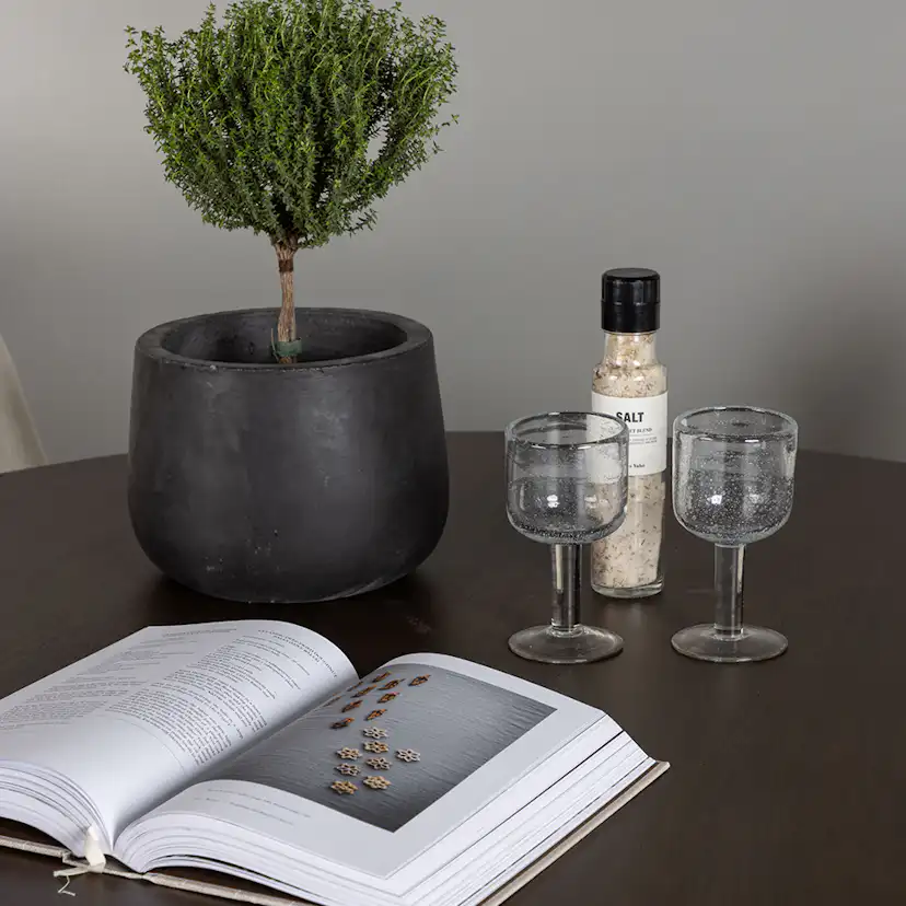 Spisegruppe Venture Home Kaseidon Ø100 cm med 4 stk Rosie Stoler