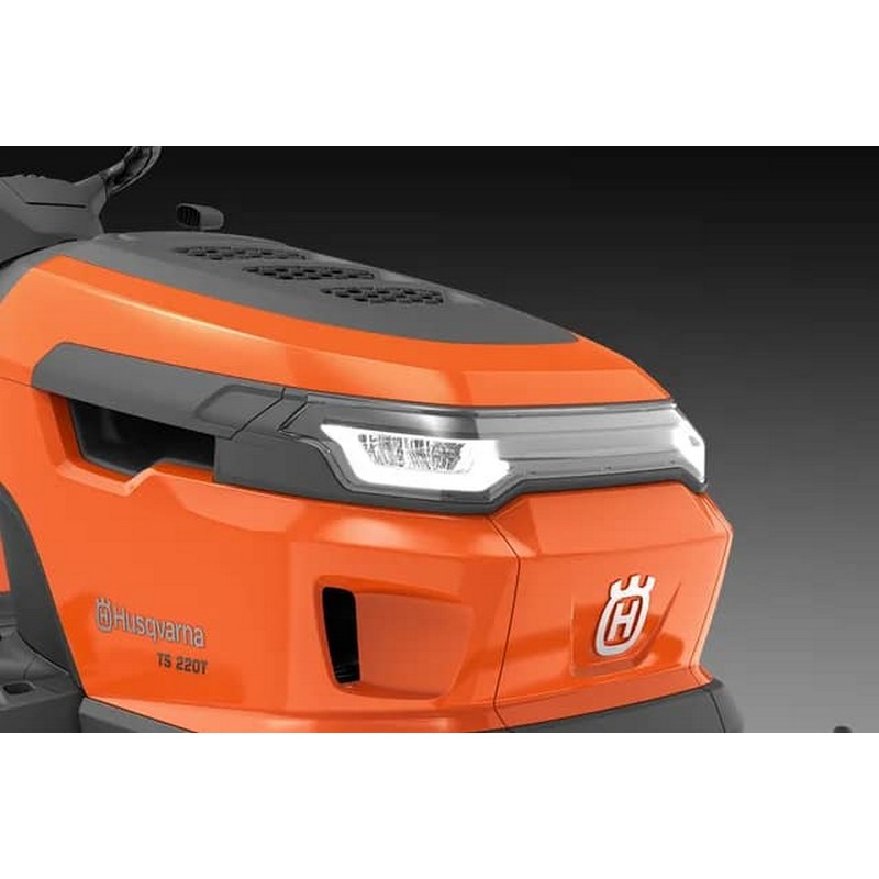 Hagetraktor Husqvarna TC 220T med Oppsamler