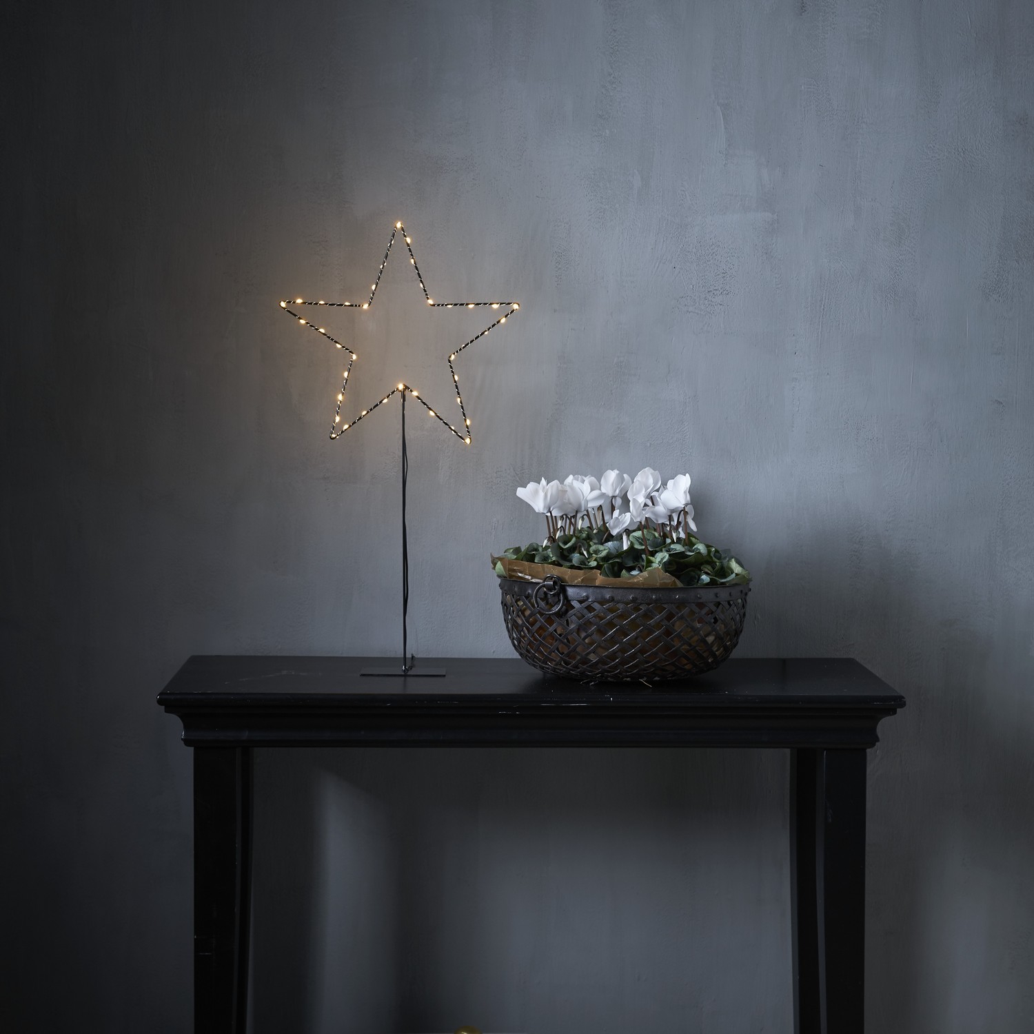Adventsstjerne Star Trading På Fot Mira 65 cm