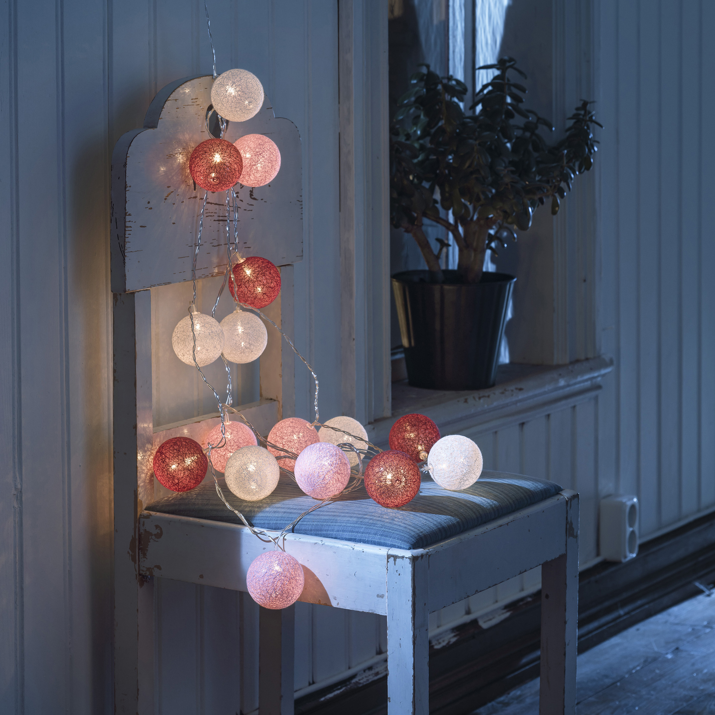 Lyslenke Gnosjö Konstsmide 16L Garnballer LED